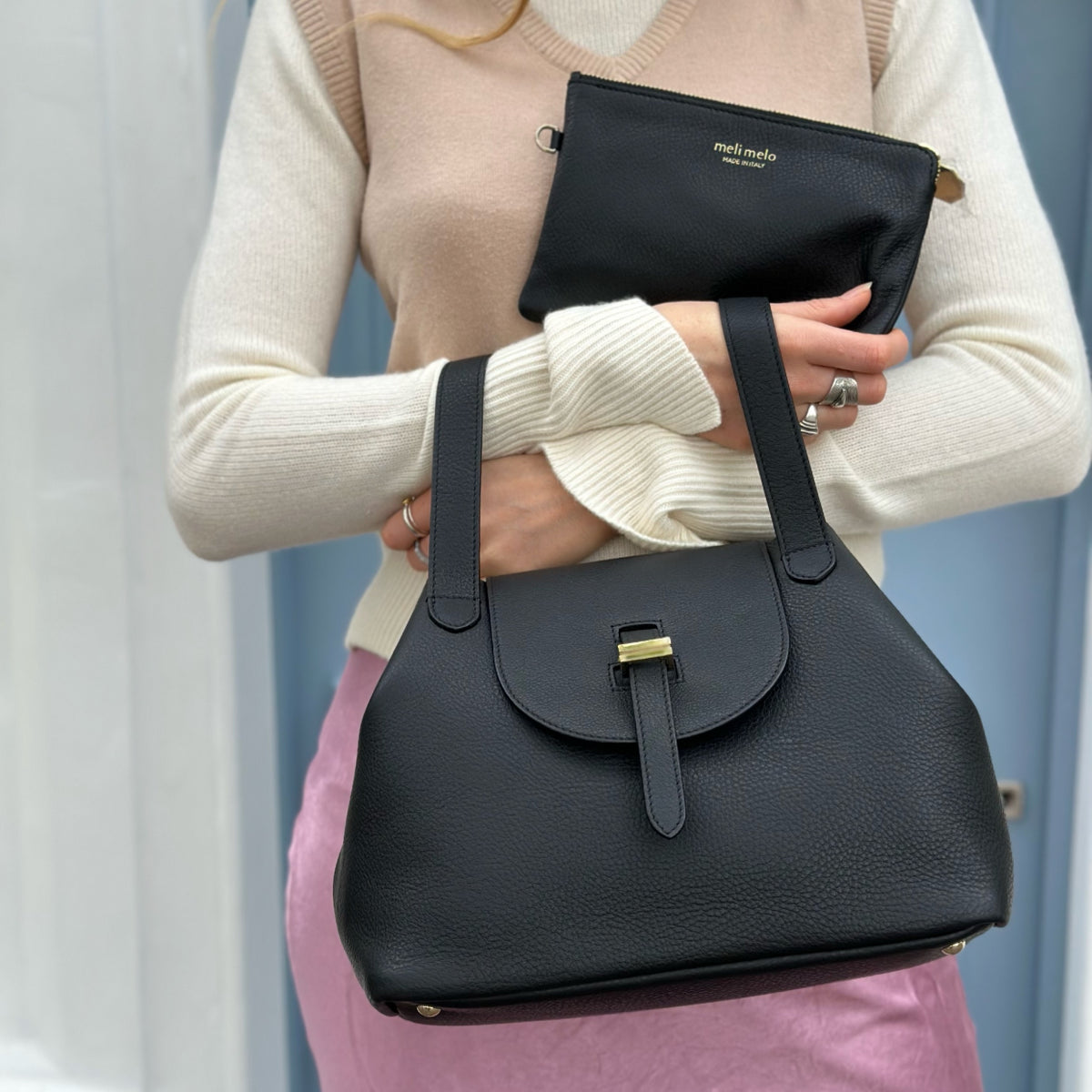 Thela Black Leather Tote Bag for Women | meli melo