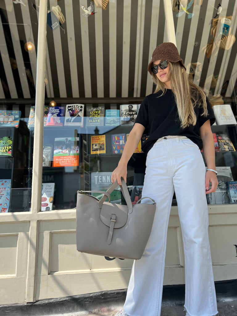 The Thela Taupe Handbag - Timeless Italian Leather Tote