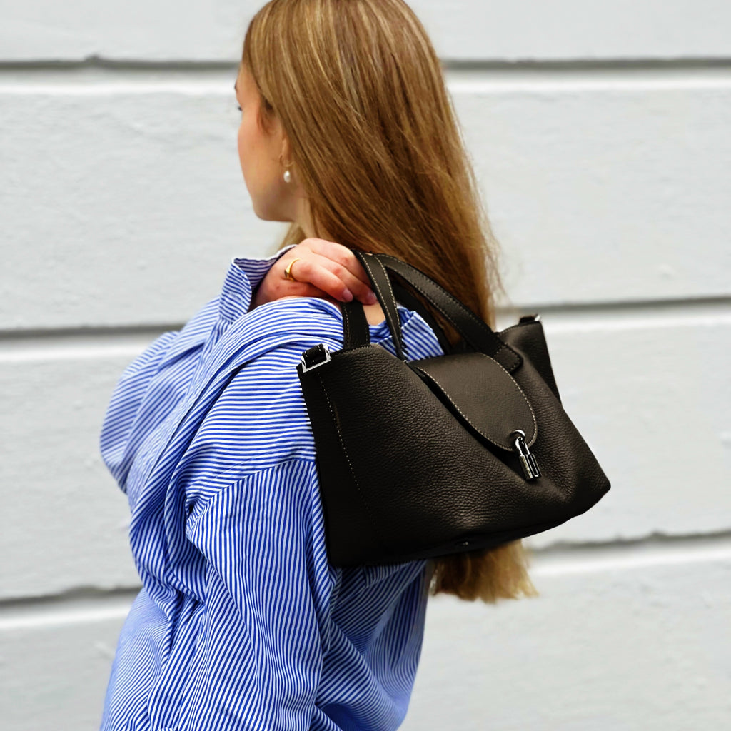 Thela Black Leather Tote Bag for Women